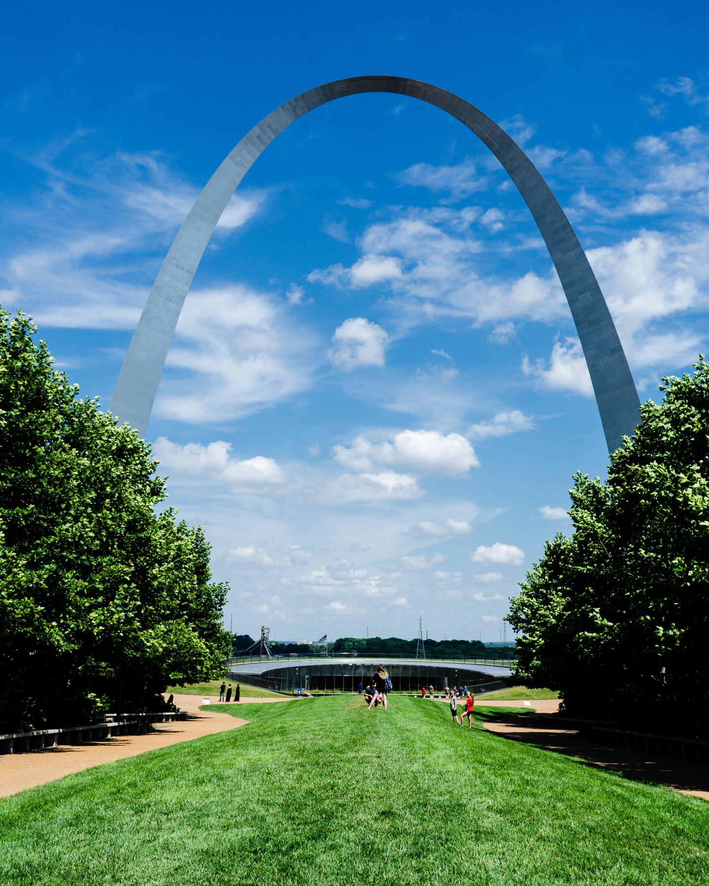 St Louis 1
