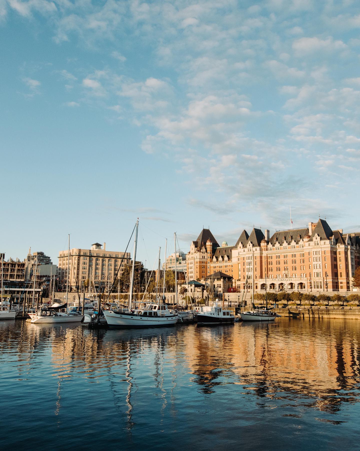 Victoria 1